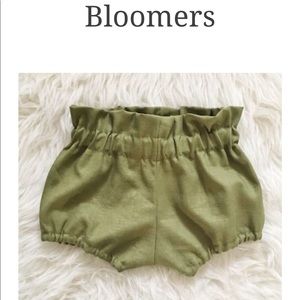 NEW Olive Baby bloomers